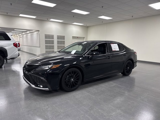 2022 Toyota Camry XSE photo 3