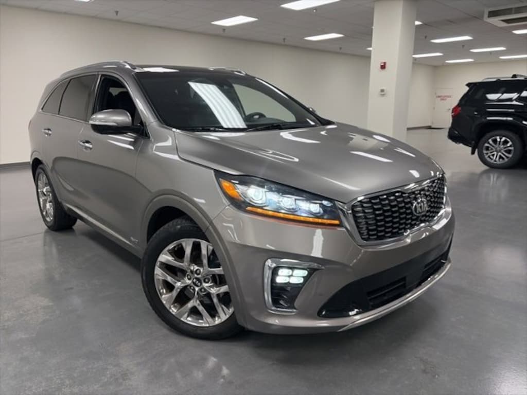 Used 2019 Kia Sorento SX Limited V6 SUV