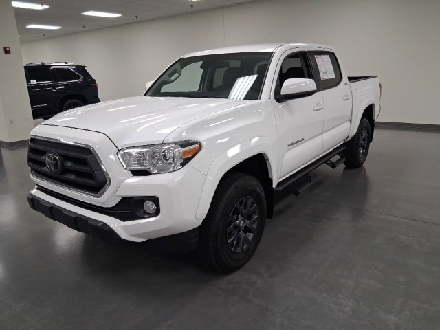 2023 Toyota Tacoma SR5 photo 3
