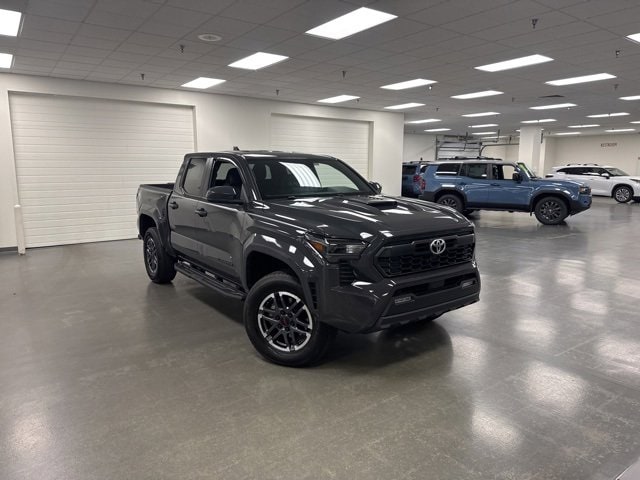 2024 Toyota Tacoma TRD Sport's photo
