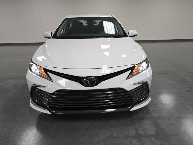 2024 Toyota Camry LE photo 2