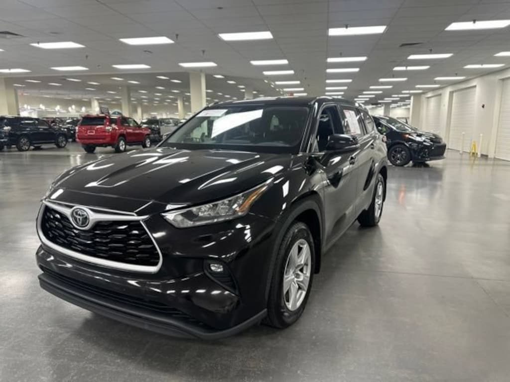 Certified 2020 Toyota Highlander LE SUV