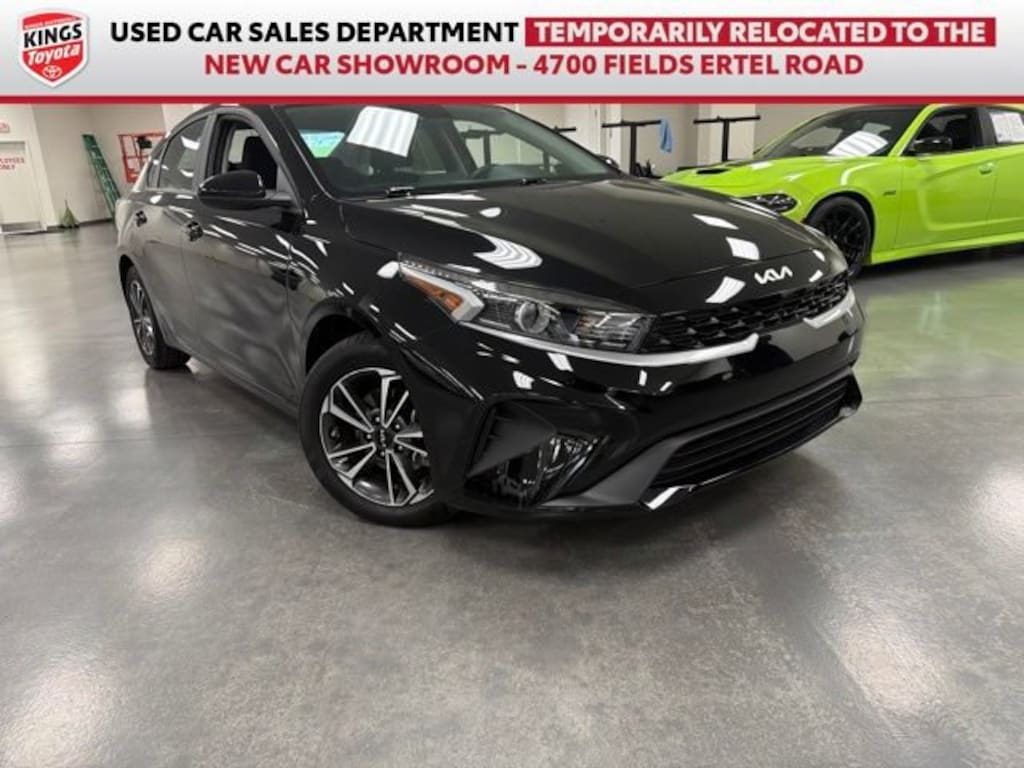 Used 2023 Kia Forte LXS Sedan