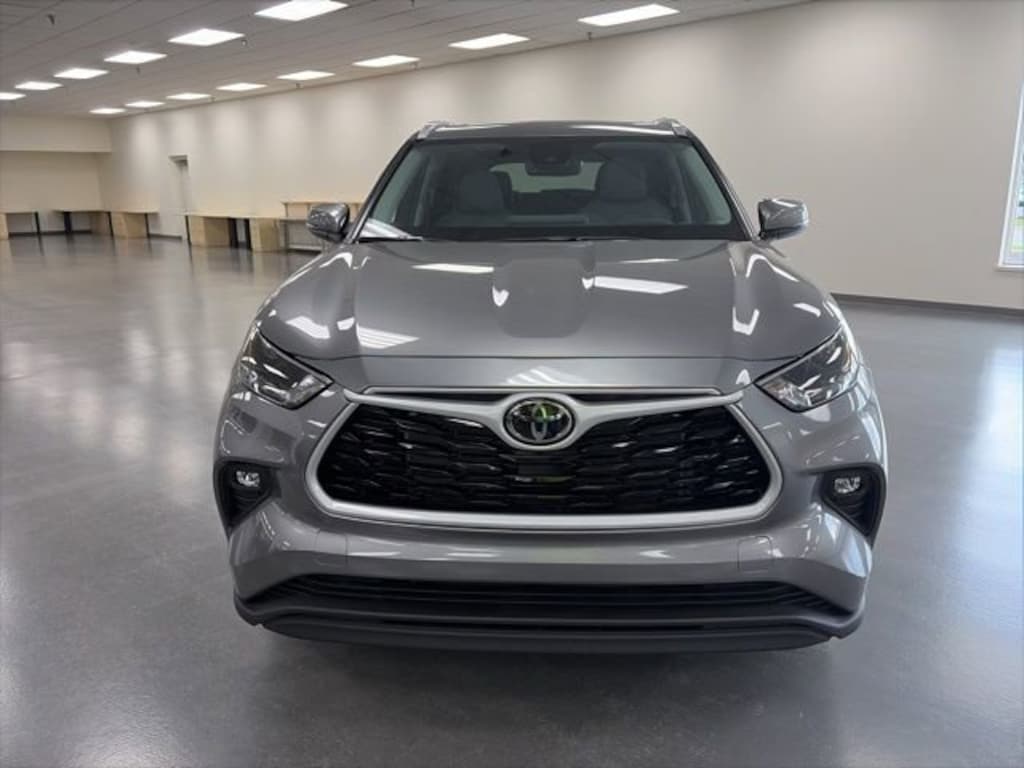 Certified 2026 Toyota Highlander XLE SUV
