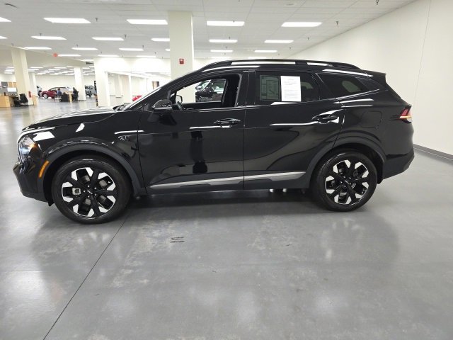 2023 Kia Sportage X-Line photo 3