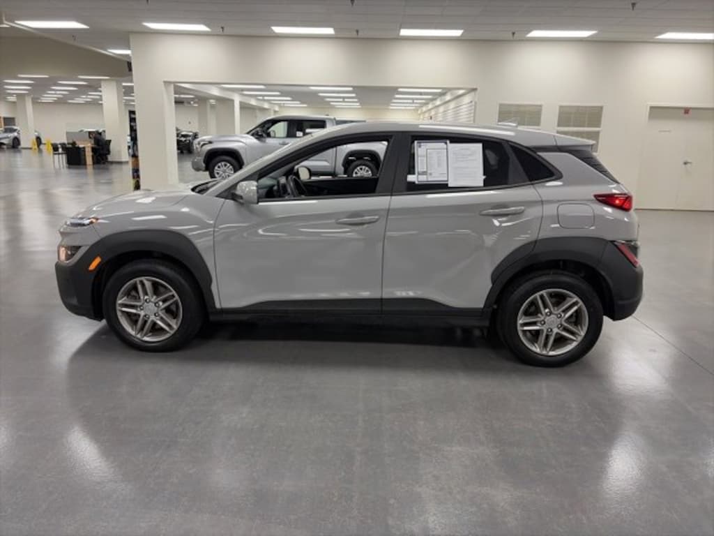 Used 2022 Hyundai Kona SE SUV
