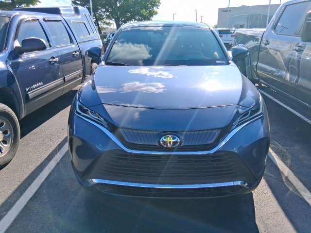 2021 Toyota Venza Limited photo 2