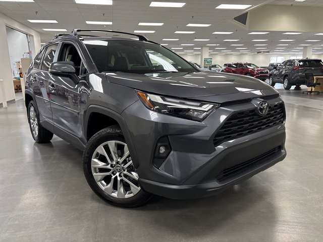 2025 Toyota RAV4 SUV 