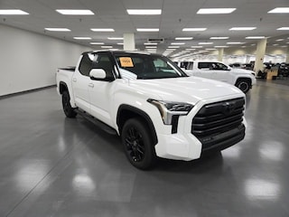 New 2026 Toyota Tundra SR5 SR5 CREWMAX 5.5 TX342333 in Cincinnati, OH