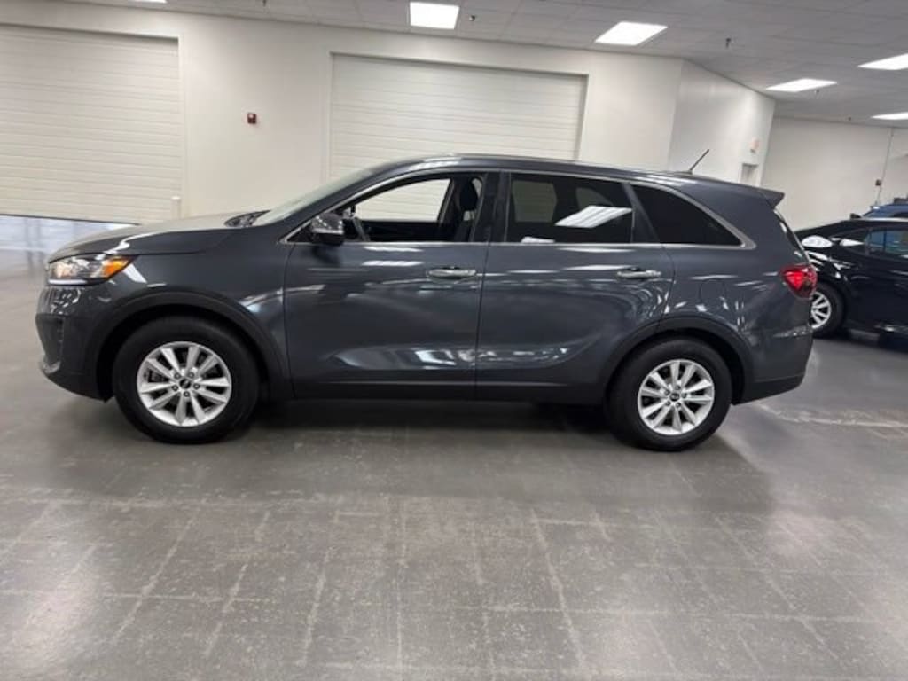 Used 2020 Kia Sorento LX SUV