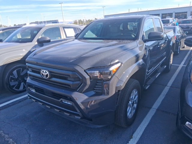 2024 Toyota Tacoma SR5 photo 2