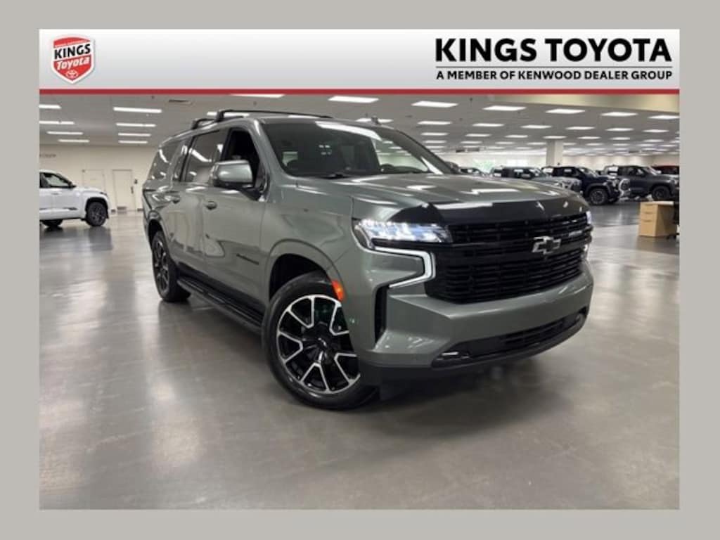 Used 2023 Chevrolet Suburban RST SUV