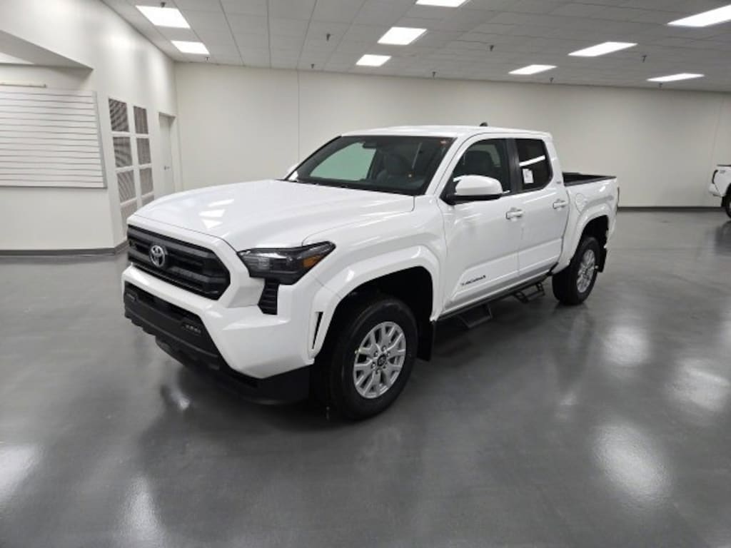 New 2026 Toyota Tacoma SR5 4X4 DOUBLE CAB