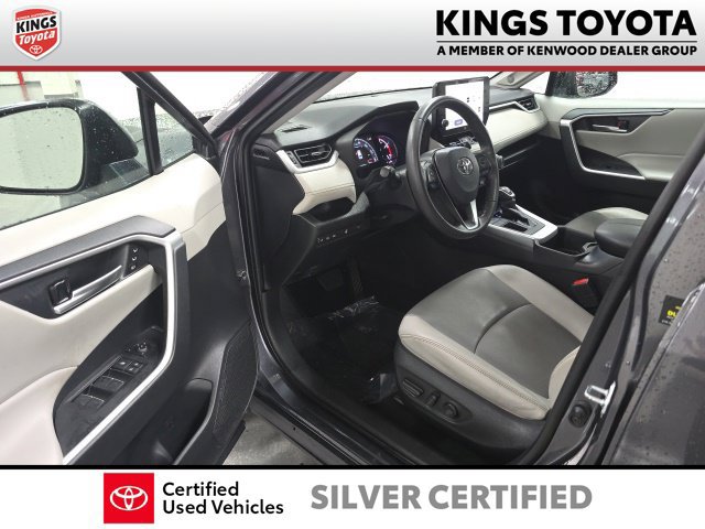 2024 Toyota RAV4 XLE Premium - Photo 15