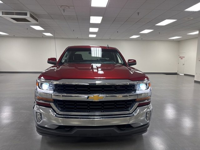 Used 2017 Chevrolet Silverado 1500 LT with VIN 3GCUKREC6HG423384 for sale in Cincinnati, OH