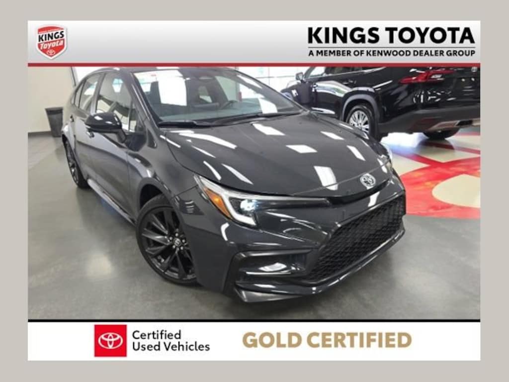 Used 2024 Toyota Corolla SE Sedan