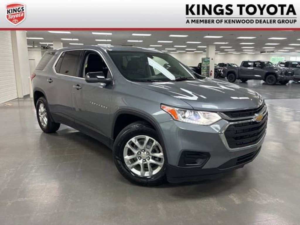 Used 2021 Chevrolet Traverse LS SUV