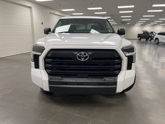 2024 Toyota Tundra SR5 CrewMax photo 2