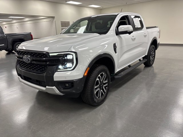 2024 Ford Ranger Lariat photo 2