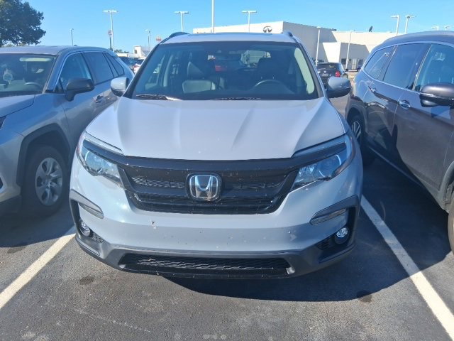 2022 Honda Pilot Special Edition photo 2