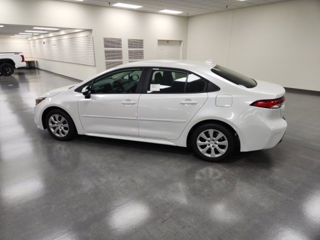 New 2026 Toyota Corolla LE LE