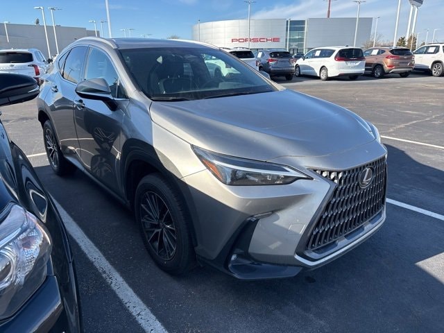 2024 Lexus NX Base's photo