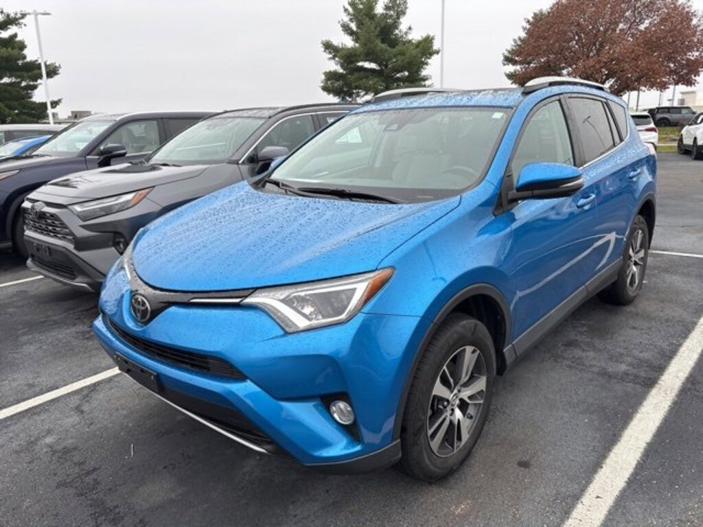 Used 2018 Toyota RAV4 XLE SUV