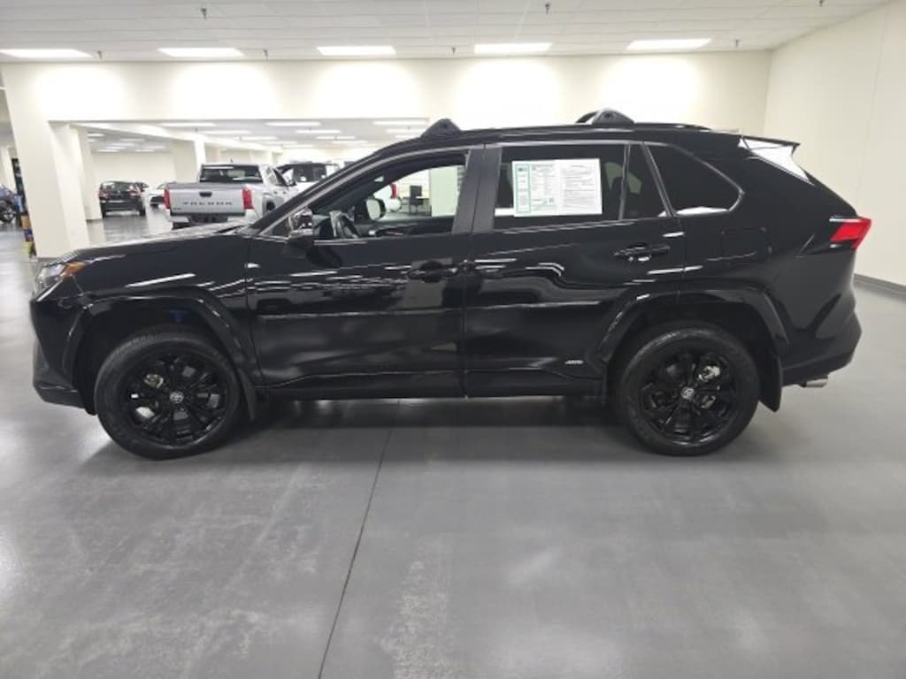 Used 2024 Toyota RAV4 Hybrid Hybrid SE SUV