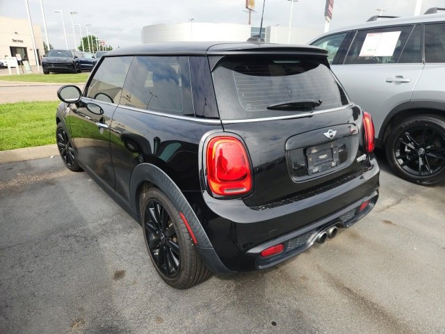 2016 Mini Cooper 2 Door Hardtop S photo 4