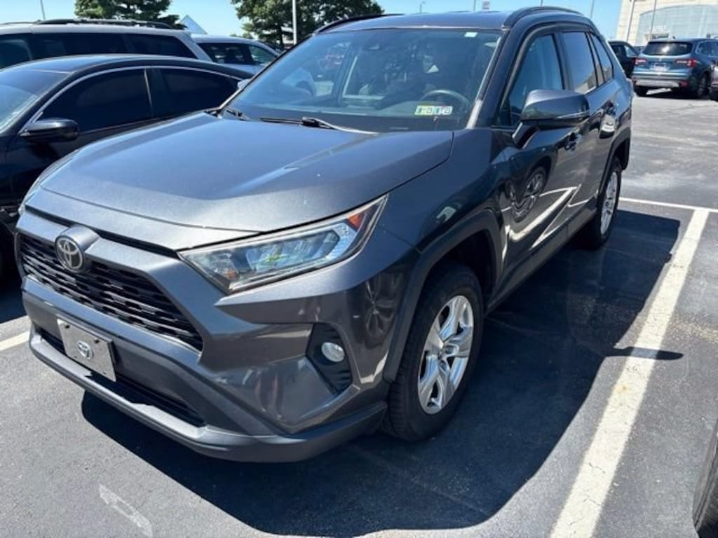 Used 2020 Toyota RAV4 XLE SUV