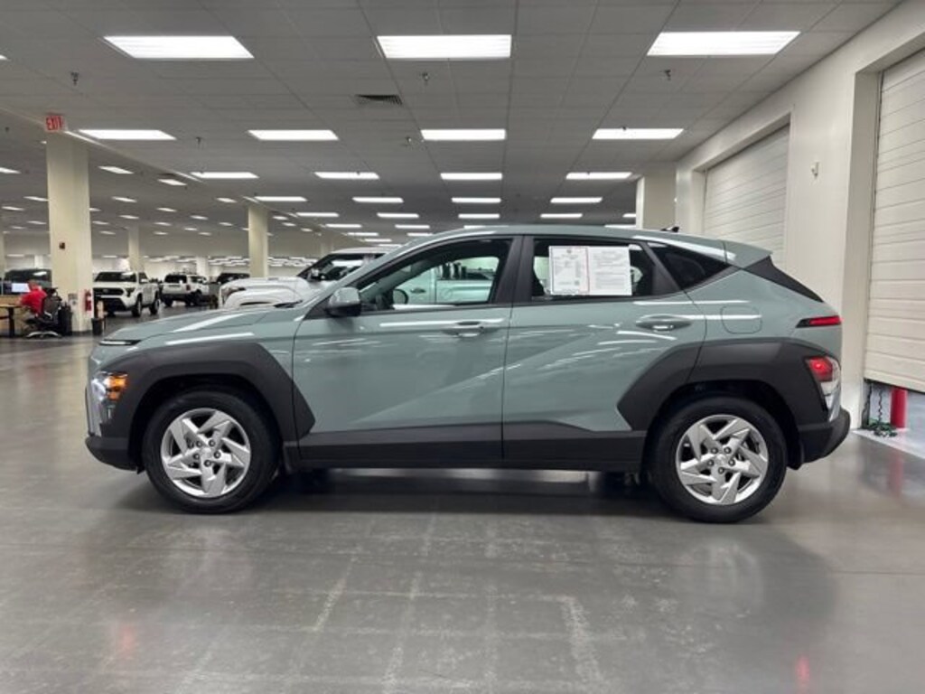 Used 2024 Hyundai Kona SE SUV