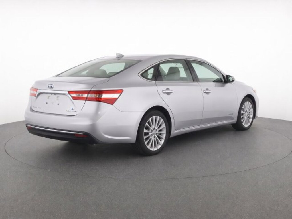 Used 2013 Toyota Avalon Hybrid Limited Sedan