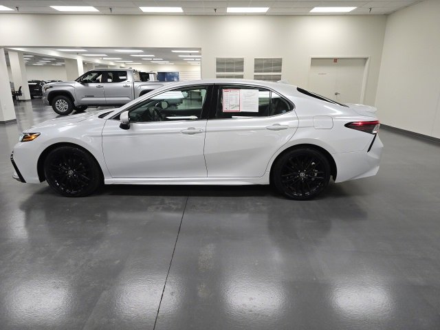 2023 Toyota Camry XSE photo 3