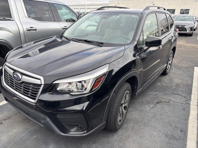 2019 Subaru Forester Premium photo 3
