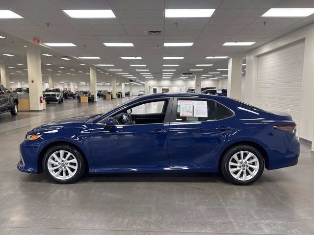 2024 Toyota Camry LE photo 4