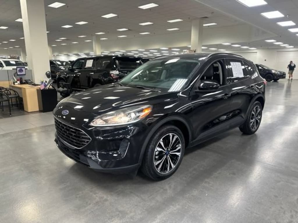 Used 2022 Ford Escape SE SUV