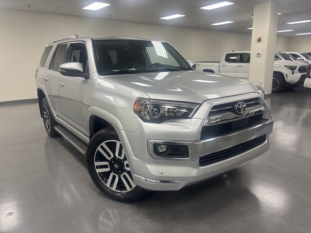 2022 Toyota 4Runner Limited's photo