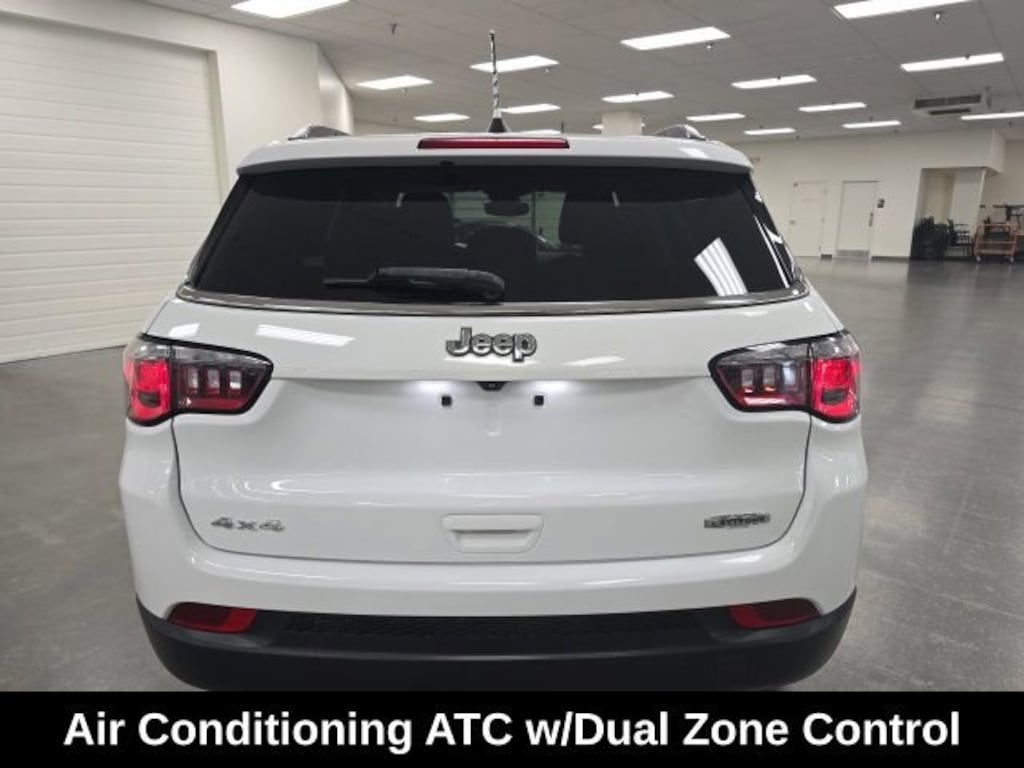 Used 2022 Jeep Compass Latitude SUV