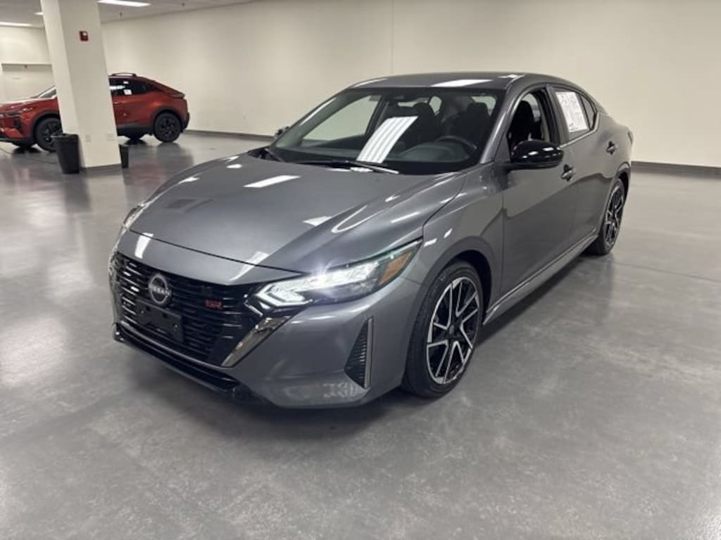 Used 2024 Nissan Sentra SR Sedan