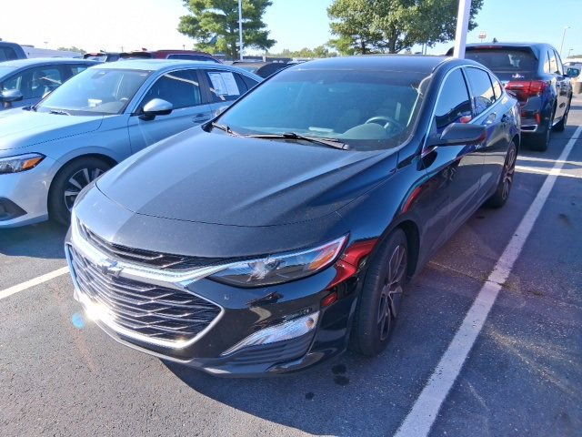 2022 Chevrolet Malibu RS photo 3