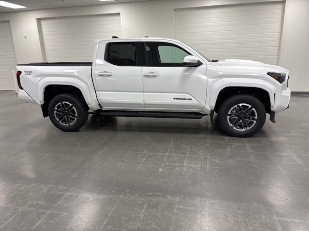 New 2025 Toyota Tacoma TRD Sport 4X4 DOUBLE CAB