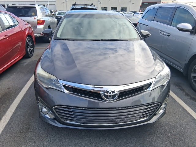 2014 Toyota Avalon Limited photo 2