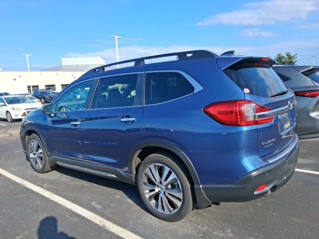 2019 Subaru Ascent Touring photo 3