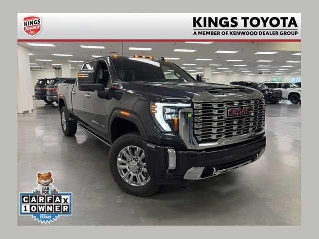 2026 GMC Sierra 4WD Crew Cab Standard Box Denali's photo