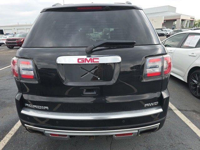 2016 Gmc Acadia Denali photo 2