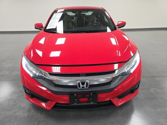 2016 Honda Civic Touring photo 2