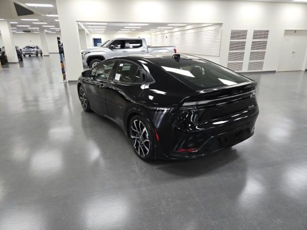 New 2026 Toyota Prius Plug-in Hybrid XSE Hatchback