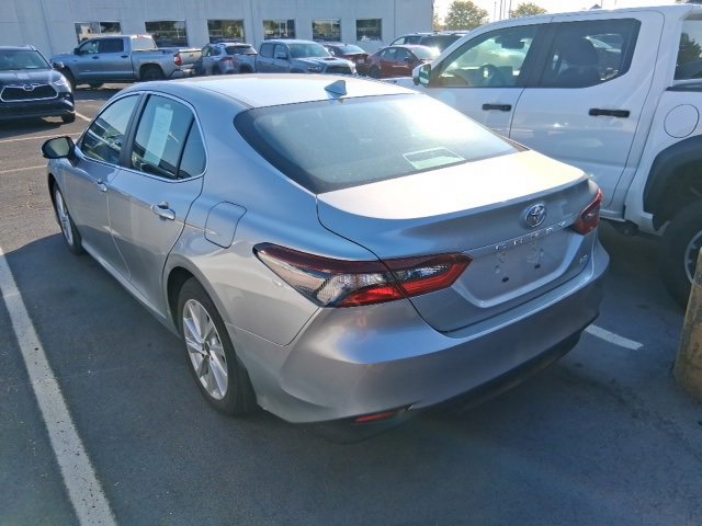 2023 Toyota Camry LE photo 4