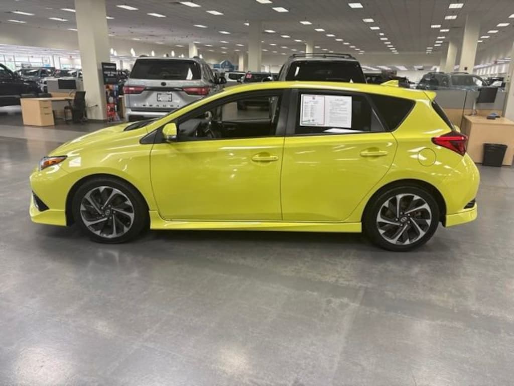 Used 2016 Scion iM Base Hatchback
