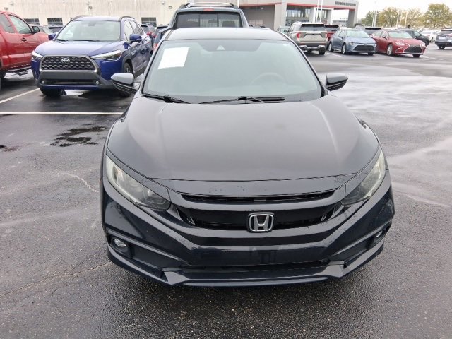 2019 Honda Civic Sport photo 2